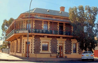 Duke of Cornwall Inn - Accommodation Australia