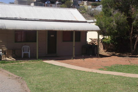 Aly's Cottage - Accommodation Australia 0