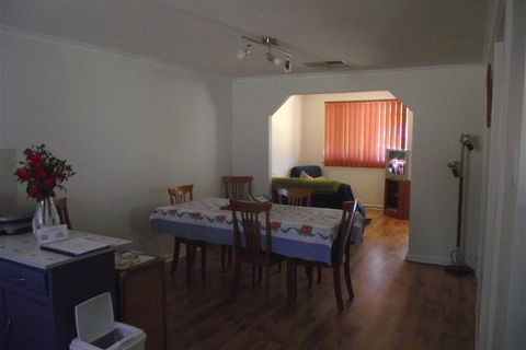 Aly's Cottage - Accommodation Australia 1