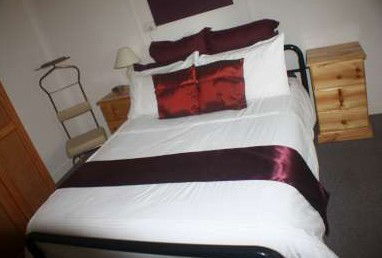 Unique Outback Cottages - Hebbard Cottage - Local Tourism 1