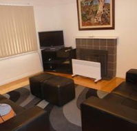 Townhouse Five - Accommodation Australia