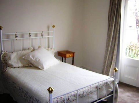 Cooma Cottage - Accommodation - Local Tourism 1