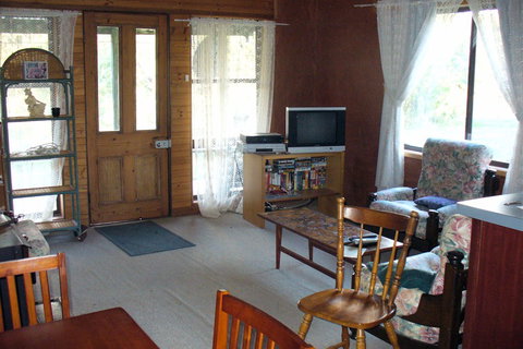 Paddys River Cottage - Local Tourism 1