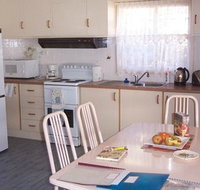 Azalea Cottage - Accommodation Australia