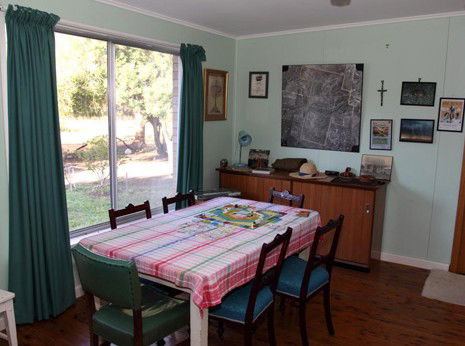 Ramsay Retro Farmstay - Accommodation Australia 0
