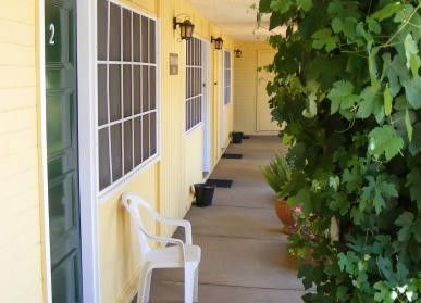 Bradman Motor Inn - Accommodation Australia 0