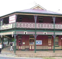 Henty Central Bed and Breakfast - Local Tourism