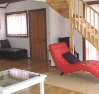 Beach House on Kendalls - Accommodation Australia