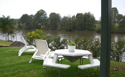 A Spot On The River - Accommodation Australia 1