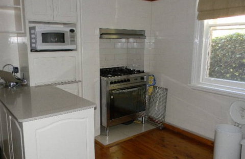 Chuck's Place - Local Tourism 3