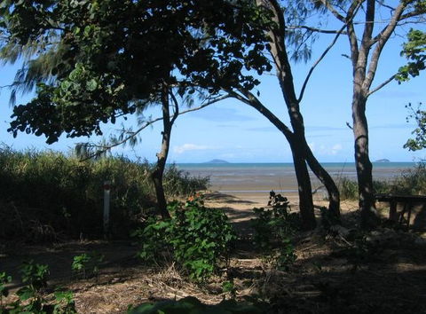 Armstrong Beach Caravan Park - Local Tourism 3