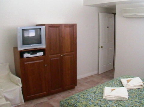 R & R @ Woodgate Beach - Accommodation Australia 1