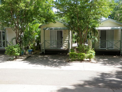 Emerald Cabin And Caravan Village - Accommodation Australia 2
