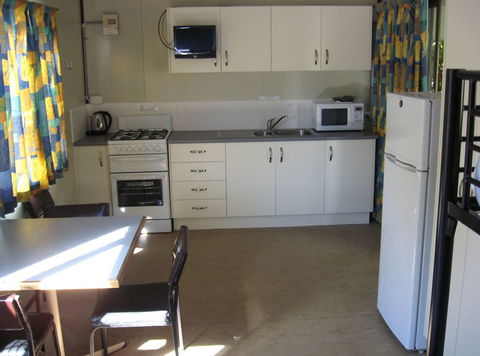Hillcrest Holiday Park - Accommodation Australia 1