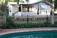 Flora Alba Cottage And Jacaranda On Pallas - Australia Shopping 3