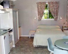 Sunlodge Oceanfront Tourist Park - Local Tourism 0