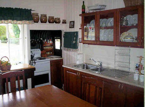 Dillons Cottage - Accommodation Australia 0