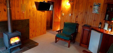 Happy Valley Retreat - Accommodation Australia 4