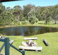 Possums Hollow and Hooters Hut - Accommodation Australia