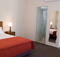Coachmans Inn Warwick - Local Tourism