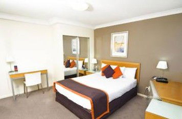 Park Regis North Quay - Australia Shopping 6