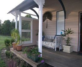 Barney Creek Vineyard Cottages - Accommodation Australia 4