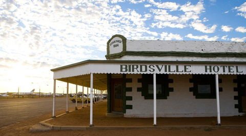 Birdsville Hotel - The Outback Loop - Local Tourism 2