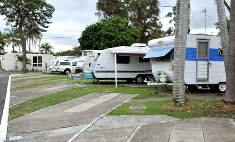 Nobby Beach Holiday Village - Accommodation Australia 0
