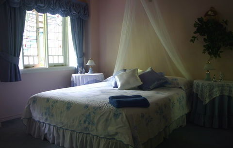Riviera Bed And Breakfast - Accommodation Australia 2