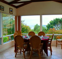 Albany View Street Lodge Bed and Breakfast and Art Studio - Local Tourism