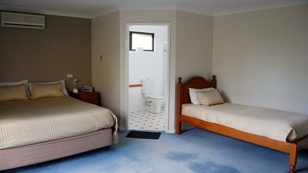 Martin Fields Beach Retreat - Accommodation Australia 3