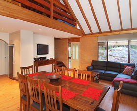 Woodstone Cottages - Accommodation Australia 0