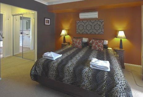 Avon Lodge Bribie Island - Accommodation Australia 1