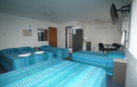 Cedar Lodge Motel - Accommodation Australia 2