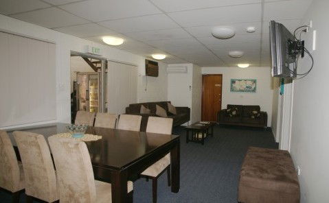 Cedar Lodge Motel - Accommodation Australia 4