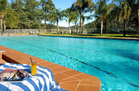 Australis Retreat At Wisemans - Local Tourism 6