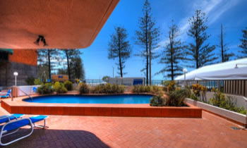 La Pacifique Holiday Apartments - Accommodation Australia 4