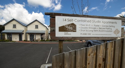 The Haus Studio Apartments - Accommodation Australia 0