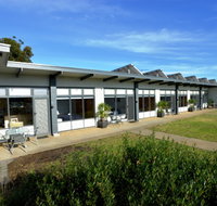 Coastal Breeze Units 1 to 5 - Accommodation Australia
