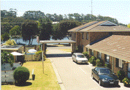 Hybiscus Lodge Motel & Holiday Apartments - Accommodation Australia 0