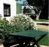 Dunalan Host Farm Cottage - Local Tourism