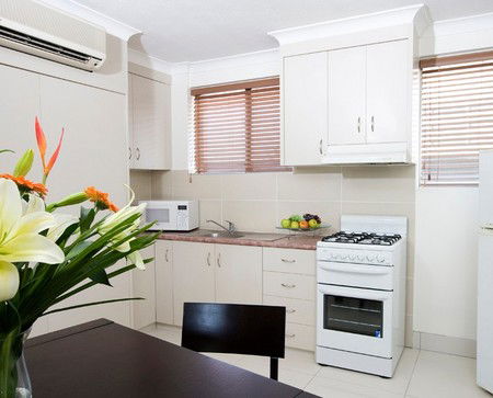 Kangaroo Point Holiday Apartments - Local Tourism 1