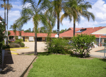 Carseldine Court Motel - Local Tourism
