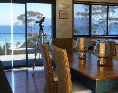 Spring Beach Holiday Villas - Accommodation Australia