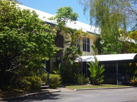 At The Mango Tree Holiday Apartments - Local Tourism 2