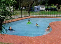 Swan Hill Riverside Caravan Park - Accommodation Australia 3