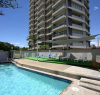 Narrowneck Court - Local Tourism