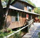 Jemby-Rinjah Lodge