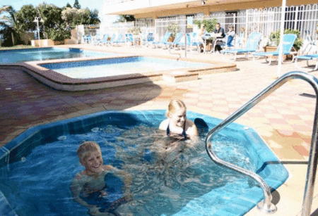 Bahia Beachfront Apartments - Local Tourism