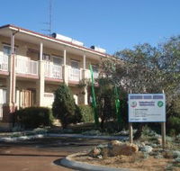 Baywatch Manor Resort - Accommodation Australia